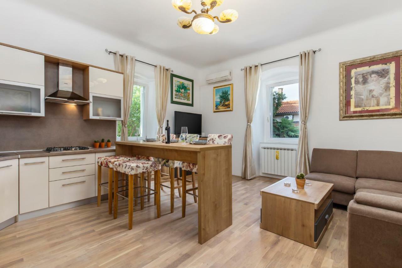 Apartman Villa Carolina Rijeka Extérieur photo