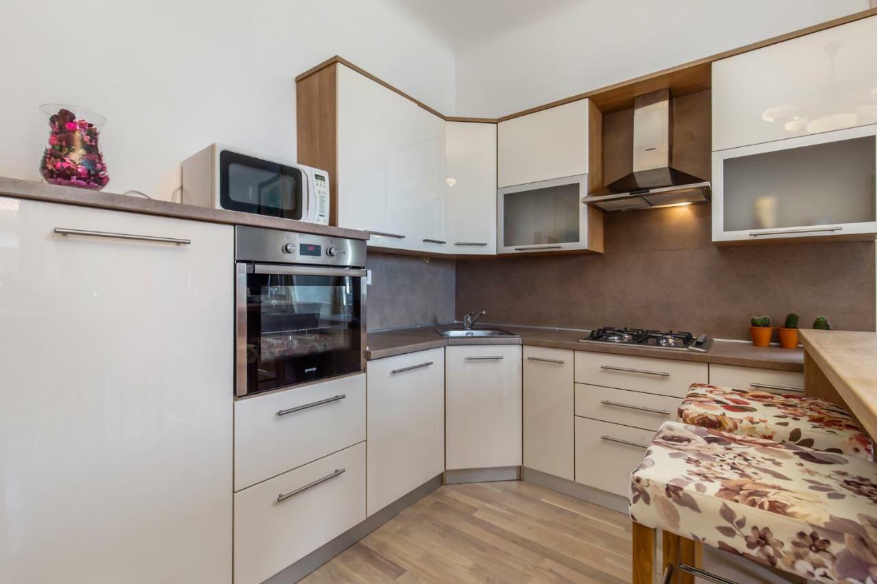 Apartman Villa Carolina Rijeka Extérieur photo