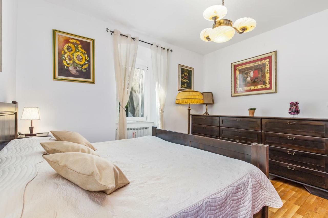 Apartman Villa Carolina Rijeka Extérieur photo
